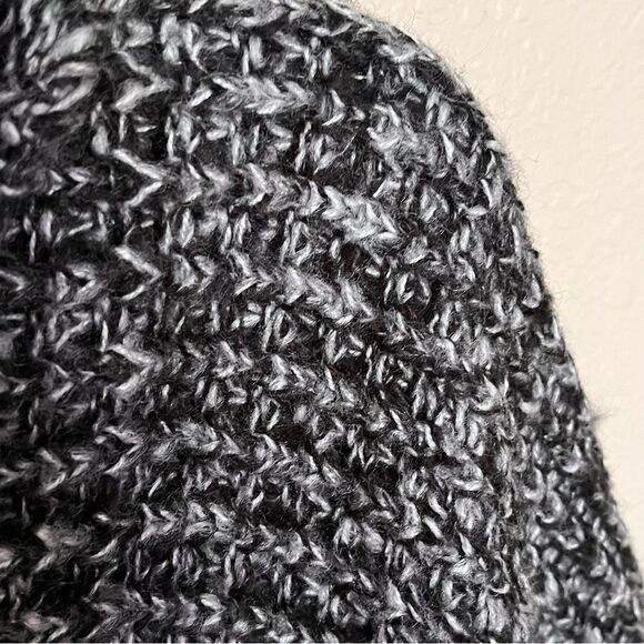 Do Everything In Love Turtleneck Black Poncho Sweater with Fringe One Size - Picture 5 of 8